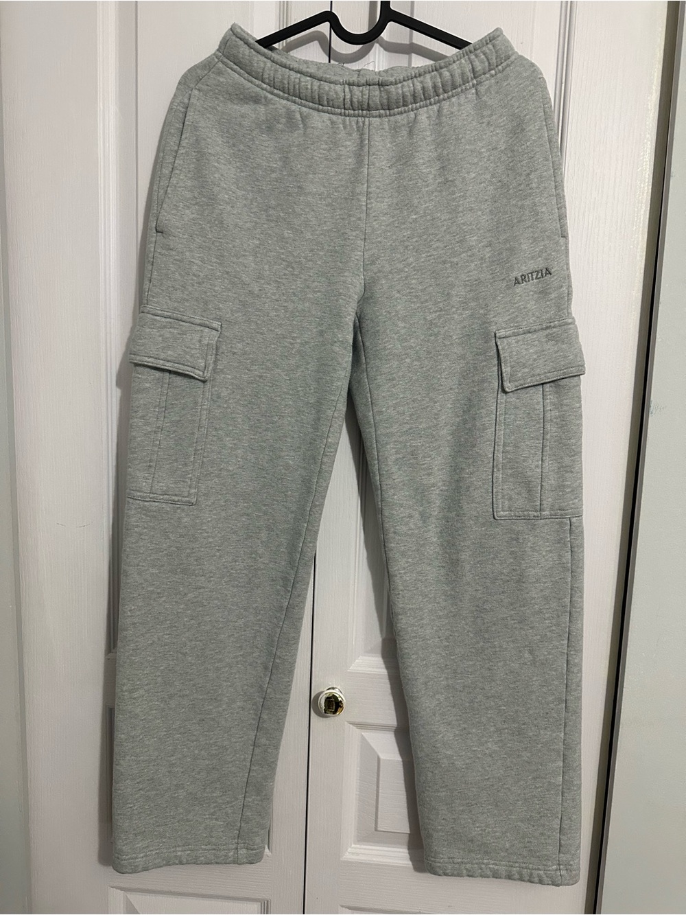 Aritzia Mega Fit Cargo Light Gray Sweatfleece Cozy Joggers
